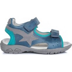 D-D-step sandały chłopięce z gwiazdą 30 niebieskie. Niebieskie sandały chłopięce D-D-Step, na rzepy. Za 185,00 zł.