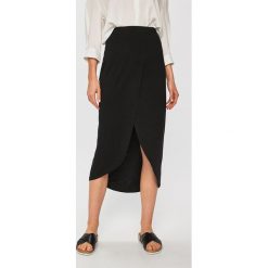 Answear - Spódnica. Czarne spódniczki damskie ANSWEAR, s, z elastanu, casualowe, mini, asymetryczne. W wyprzedaży za 59,90 zł.
