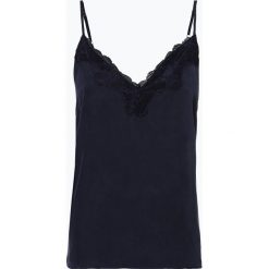 Vila - Top damski – Vikalia, niebieski. Niebieskie topy damskie Vila, w koronkowe wzory, z satyny, bez kołnierzyka. Za 129,95 zł.