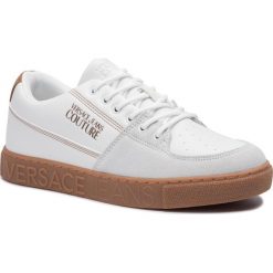 Sneakersy VERSACE JEANS COUTURE - E0YUBSF4 71191 003. Białe sneakersy męskie Versace Jeans Couture, na co dzień, bez wzorów, z jeansu, eleganckie, bez zapięcia. Za 629,00 zł.