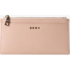 DKNY - Portfel damski – Bryant Slim Bifold, różowy. Różowe portfele damskie DKNY, bez wzorów. Za 299,95 zł.