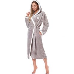 Ciepły damski szlafrok Lady Opal. Piżamy damskie L - L, s, z haftami, bez rękawów. Za 158,99 zł.