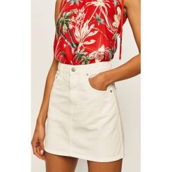 Pepe Jeans - Spódnica Rachel. Białe spódniczki damskie Pepe Jeans, na co dzień, s, bez wzorów, z bawełny, casualowe, mini, proste. Za 279,90 zł.