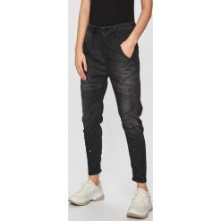 Diesel - Jeansy Fayza. Szare jeansy damskie Diesel, z obniżonym stanem. Za 1349,00 zł.