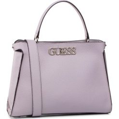Torebka GUESS - Uptown Chic (VG) HWVG73 01060 MOT. Fioletowe torebki klasyczne damskie Guess, z aplikacjami, ze skóry ekologicznej, klasyczne, bez dodatków. W wyprzedaży za 489,00 zł.