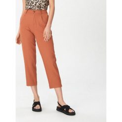 Spodnie carrot - Fioletowy. Fioletowe spodnie damskie House, s. W wyprzedaży za 39,99 zł.