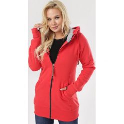 Czerwona Bluza Doreanne. Czerwone bluzy damskie Born2be, xl, bez wzorów, bez rękawów, bez kaptura. Za 119,99 zł.