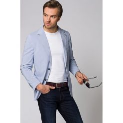 Marynarka Błękitna Benicia. Niebieskie marynarki męskie LANCERTO, na lato, m, bez wzorów, z bawełny, eleganckie. W wyprzedaży za 399,90 zł.
