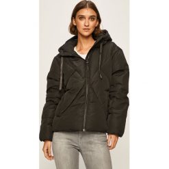 Calvin Klein Jeans - Kurtka. Czarne kurtki damskie Calvin Klein Jeans, s, bez wzorów, z poliesteru, krótkie, z kapturem. Za 899,90 zł.