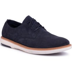 Półbuty CLARKS - Draper Lace 261471367 Navy Suede. Niebieskie półbuty męskie Clarks, na co dzień, bez wzorów, z zamszu, eleganckie, bez zapięcia. Za 429,00 zł.