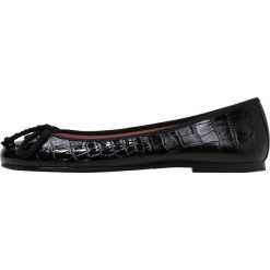 Pretty Ballerinas AIOWA Baleriny black. Czarne baleriny damskie marki Pretty Ballerinas. Za 579,00 zł.