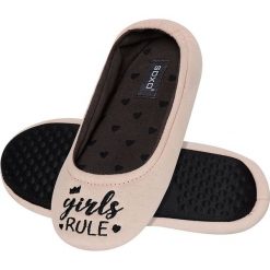 Soxo - Kapcie. Różowe kapcie damskie marki Soxo, z gumy. Za 49,99 zł.