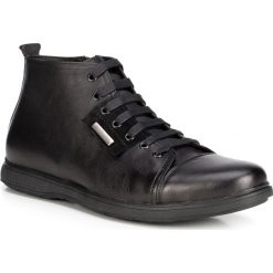 Buty męskie. Czarne buty sportowe męskie Wittchen, ze skóry, bez zapięcia. W wyprzedaży za 397,52 zł.