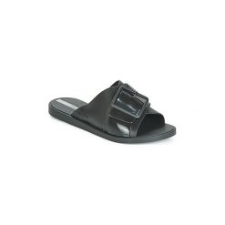 Klapki Ipanema UNIQUE. Czarne klapki damskie Ipanema, bez wzorów, bez obcasa. Za 139,30 zł.