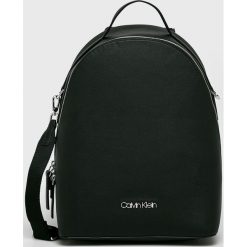 Calvin Klein Jeans - Plecak. Czerwone plecaki męskie Calvin Klein Jeans, bez wzorów, z jeansu. W wyprzedaży za 539,90 zł.