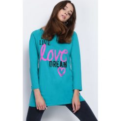 Zielona Bluzka Live Dream. Zielone bluzki longsleeves Born2be, l, z nadrukiem, z okrągłym kołnierzem. Za 24,99 zł.