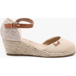 Mustang - Espadryle. Niebieskie koturny damskie Mustang, bez wzorów, z materiału, bez obcasa, na obcasie. W wyprzedaży za 219,90 zł.
