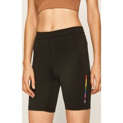 Reebok - Szorty. Czarne szorty damskie Reebok, s, bez wzorów, z elastanu, casualowe. Za 139,90 zł.