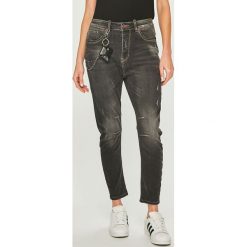 Answear - Jeansy. Szare jeansy damskie marki ANSWEAR, m. W wyprzedaży za 119,90 zł.