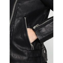 Bomberki damskie: Topshop Petite BLOSSOM BIKER Kurtka ze skóry ekologicznej black