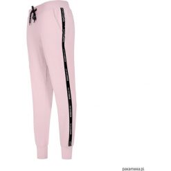 Spodnie Loose Light Pink Stripe. Różowe spodnie dresowe damskie Pakamera, w jednolite wzory, z dresówki. Za 209,00 zł.