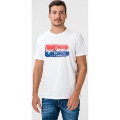 Pepe Jeans Milburn Koszulka Biały. Białe podkoszulki męskie Pepe Jeans, xl, z nadrukiem, z bawełny, bez kołnierzyka, z krótkim rękawem, krótkie. Za 152,95 zł.