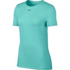 Koszulka Nike Pro All Over Mesh SS Top W Seledynowo-Turkusowa. Niebieskie topy damskie Nike, bez wzorów, z materiału, z krótkim rękawem, do biegania. Za 99,99 zł.