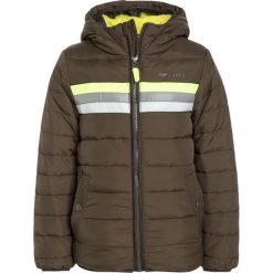 Tumble 'n dry BANKY Kurtka zimowa soldier green. Zielone kurtki męskie marki Tumble 'n dry, na zimę, z nylonu. W wyprzedaży za 207,20 zł.