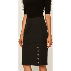 Lauren Ralph Lauren - Spódnica. Czarne spódniczki damskie Lauren Ralph Lauren, na co dzień, bez wzorów, z elastanu, casualowe, z podwyższonym stanem, mini, ołówkowe. Za 519,90 zł.