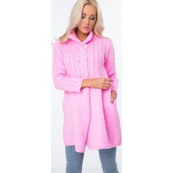 Sweter zapinany na guziki fluo różowy MISC005. Różowe kardigany damskie Fasardi. Za 149,00 zł.