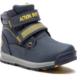 Trapery ACTION BOY - CP40-FK5-816JZ-1 Granatowy. Niebieskie śniegowce chłopięce Action Boy, bez zapięcia. W wyprzedaży za 79,99 zł.