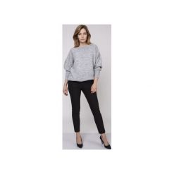 Sweter z fakturą, SWE160 szary MKM. Szare swetry damskie Mkm swetry, s, bez wzorów, z dzianiny, eleganckie, bez rękawów, bez kaptura. Za 115,00 zł.
