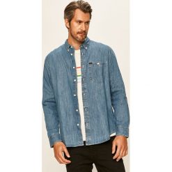 Lee - Koszula jeansowa. Niebieskie koszule męskie Lee, s, bez wzorów, z bawełny, casualowe, button down, z długim rękawem. Za 259,90 zł.