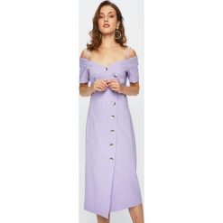 Pinko - Sukienka. Fioletowe sukienki damskie Pinko, na co dzień, bez wzorów, z elastanu, casualowe, z włoskim kołnierzykiem, bez rękawów, mini, proste. W wyprzedaży za 1099,00 zł.