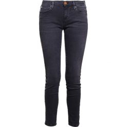 Jeansy damskie: True Religion HALLE Jeans Skinny Fit black denim