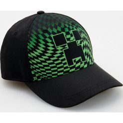 Czapka z daszkiem Minecraft - Czarny. Czarne czapki męskie Reserved, bez wzorów. Za 34,99 zł.