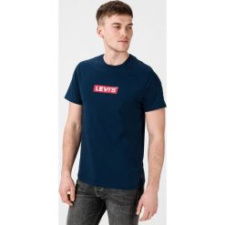 Levi's® Graphic Koszulka Niebieski. Niebieskie podkoszulki męskie s, z nadrukiem, z bawełny, z krótkim rękawem. Za 102,95 zł.