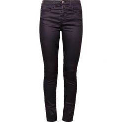 Jeansy damskie: Filippa K LOLA SHINY Jeansy Slim Fit shiny black