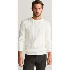 Mango Man - Sweter Jasper. Niebieskie swetry męskie Mango Man, s, bez wzorów, z dzianiny, z okrągłym kołnierzem, bez kaptura. W wyprzedaży za 139,90 zł.