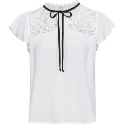 Shirt z koronką bonprix biel wełny. Białe koszulki damskie bonprix, w koronkowe wzory, z wełny, z kontrastowym kołnierzykiem, bez rękawów. Za 89,99 zł.
