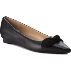 Półbuty LAUREN RALPH LAUREN - Amarinda 802723240001 Black. Czarne półbuty damskie skórzane marki Lauren Ralph Lauren, na płaskiej podeszwie. Za 479,90 zł.