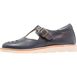Young Soles ROSIE Baleriny z zapięciem navy. Niebieskie baleriny dziewczęce marki Young Soles, z materiału. Za 459,00 zł.