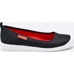 Calvin Klein Jeans - Tenisówki. Czarne trampki i tenisówki damskie marki Calvin Klein Jeans, z jeansu. W wyprzedaży za 199,90 zł.