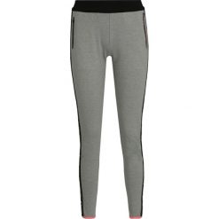 Spodnie dresowe EA7 Emporio Armani 3GTP70 TJU6Z 3905. Szare spodnie damskie EA7 Emporio Armani, s, z elastanu. W wyprzedaży za 299,00 zł.