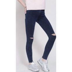 Granatowe Jeansy Onee Day More. Niebieskie rurki damskie other. Za 54,99 zł.