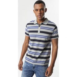 Szara Koszulka Temperance. Szare koszulki męskie Born2be, xl, w paski, z jeansu, eleganckie, z krótkim rękawem. Za 49,99 zł.