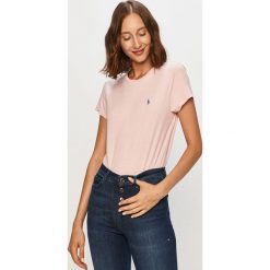 Polo Ralph Lauren - T-shirt. Różowe bluzki damskie Polo Ralph Lauren, s, z aplikacjami, z bawełny, casualowe, z okrągłym kołnierzem, z krótkim rękawem. Za 259,90 zł.
