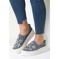 Niebieskie Slip On Want Me To Do?. Niebieskie trampki damskie slip on marki vices. Za 99,99 zł.