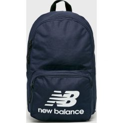 New Balance - Plecak. Różowe plecaki damskie New Balance, z nadrukiem, z poliesteru. W wyprzedaży za 89,90 zł.