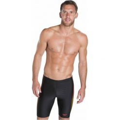 Speedo Spodenki Placement Panel Jammer v4 Black/Lava Red/Mango 38. Czarne kąpielówki męskie marki Speedo, sportowe. W wyprzedaży za 119,00 zł.
